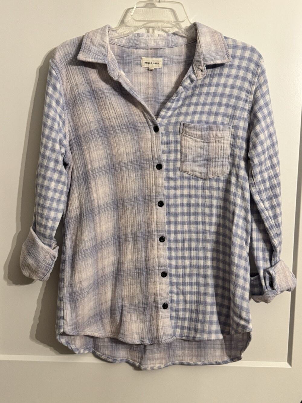 Thread & Supply Shirt Sz M Blue White Plaid Cowgirl Boho Soft Double Sided